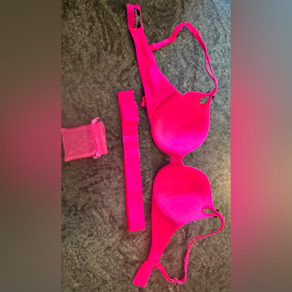 Victoria Secret Hot Pink Underwire Bra with Accessories